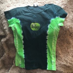 Beatles apple tee